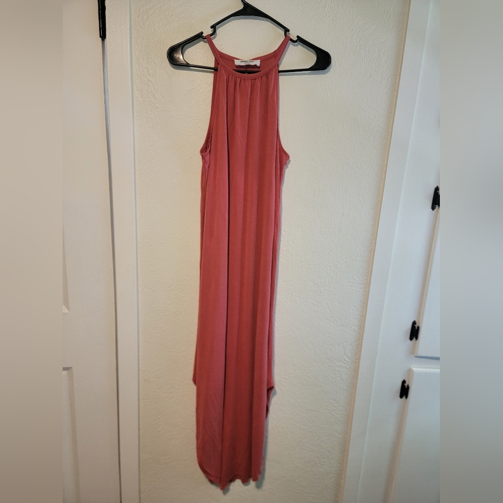 Double Zero Curved Hem Sleevless Soft Basic Dress… - image 1